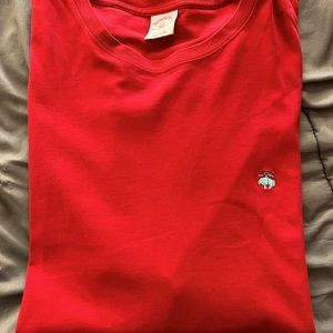 Mens Brooks Brothers red t-shirt.  Worn once, nice bright color.  Size xxl